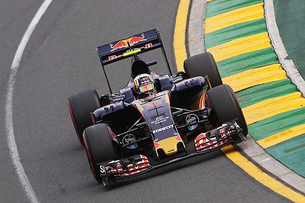 Verstappen insiste en que no hay tensión con Sainz