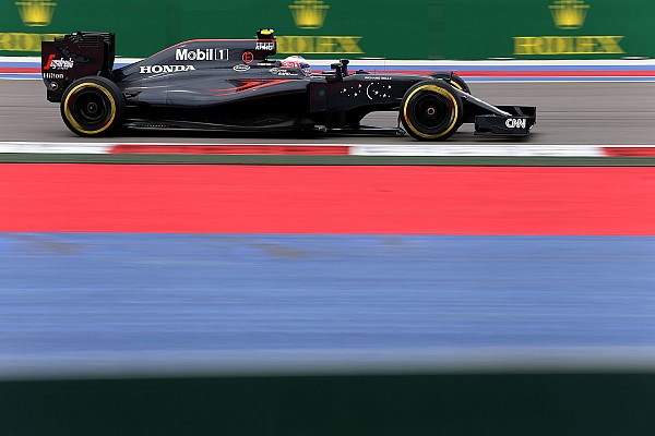 Button: "Estamos mejorando y nos estamos acercando a los dem&aacute;s"