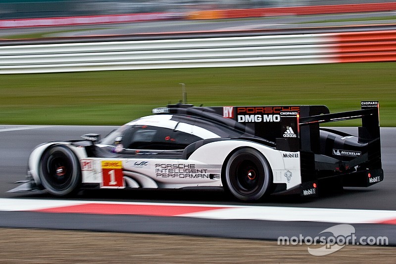 #1 Porsche Team Porsche 919 Hybrid: Timo Bernhard, Mark Webber, Brendon Hartley