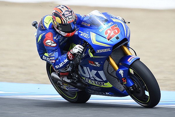 Vi&ntilde;ales: &ldquo;Espero que pronto pueda anunciar mi futuro&rdquo;