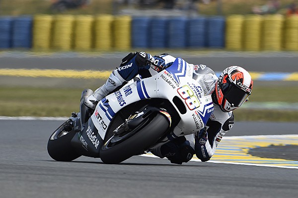 Yonny Hern&aacute;ndez, satisfecho con su mejor&iacute;a