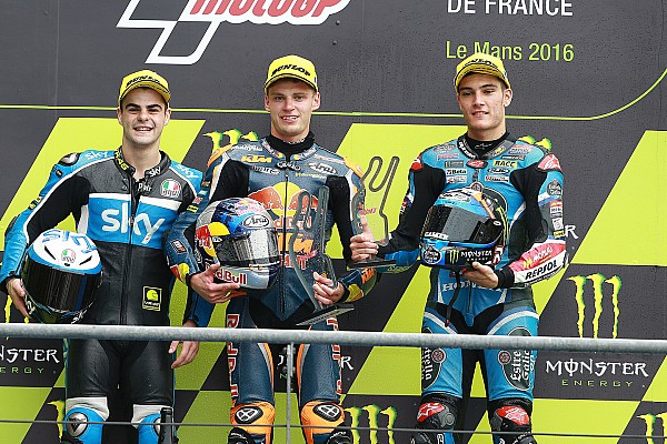 Binder gana sobre Fenati y Navarro; el joven Canet, cuarto