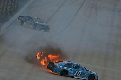 Bizarre multi-car wreck halts NASCAR Sprint Cup practice