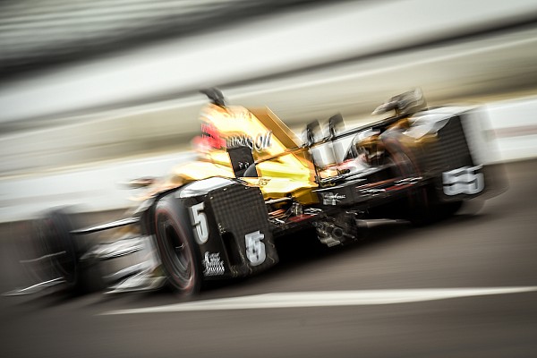 Hinchcliffe el m&aacute;s r&aacute;pido, Servi&aacute; fuera del Fast Nine