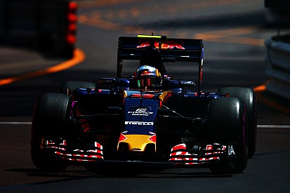 Sainz: "Verrassing dat we voor Ferrari en McLaren stonden"