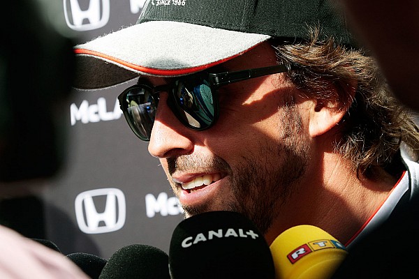 Alonso vê TVs pagas como culpadas pela baixa audiência da F1