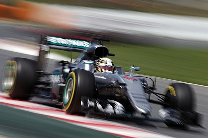 Formel 1 Montreal: "Opa" Hamilton fährt Bestzeit im ersten Training