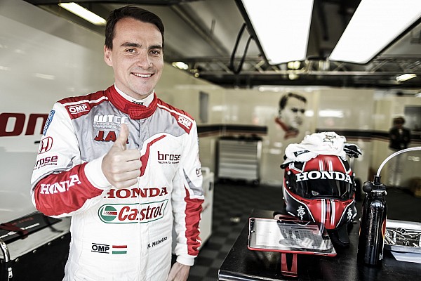 Michelisz lidera en el primer contacto con Vila Real