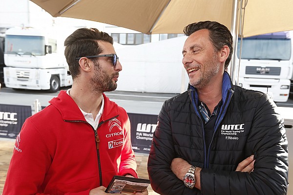 El jefe del WTCC est&aacute; satisfecho de revivir la carrera de Pechito L&oacute;pez