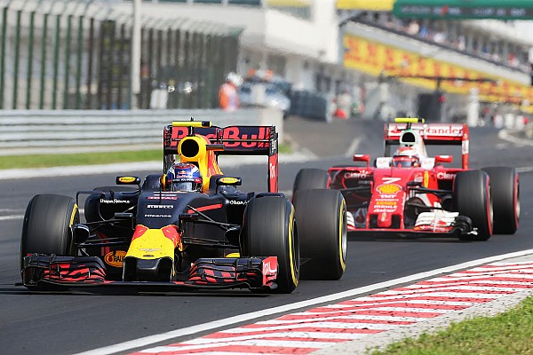 "Senna teria gostado", diz Verstappen sobre duelo com Kimi