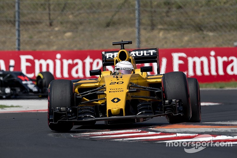 Kevin Magnussen, Renault Sport F1 Team RS16