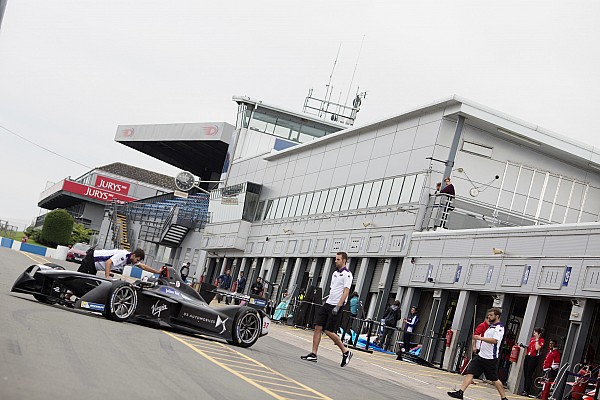 Jos&eacute; Mar&iacute;a L&oacute;pez en el top 10 en el pen&uacute;ltimo d&iacute;a de F&oacute;rmula E