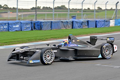 Buemi cierra los test de Fórmula E con un nuevo récord