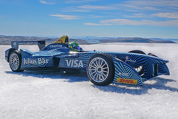 Di Grassi pilota un Fórmula E en el Ártico