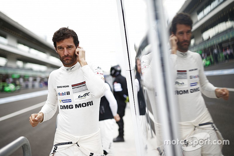 #1 Porsche Team Porsche 919 Hybrid: Mark Webber