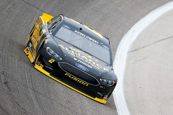 Keselowski lidera la pr&aacute;ctica final en Texas
