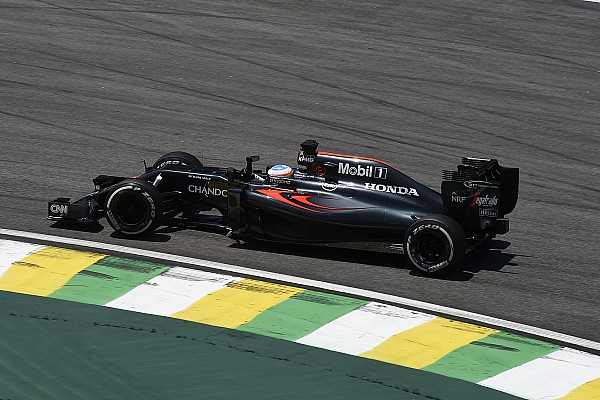 Alonso, satisfecho: "Disfrutamos. Lo merec&iacute;amos"