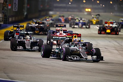 Singapur quiere abandonar la F1, según Ecclestone