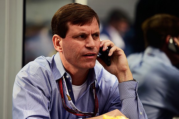 Un empresario con ra&iacute;ces mexicanas, listo para comprar Manor