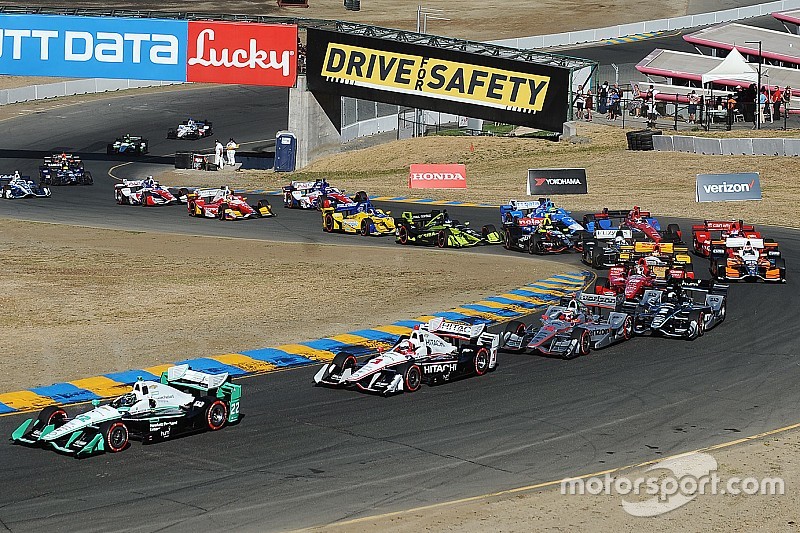 Start: Simon Pagenaud, Team Penske, Chevrolet