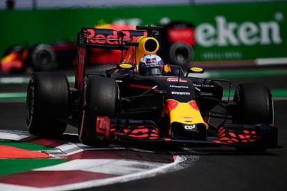 Red Bull podr&iacute;a no ser competitivo hasta mitad de a&ntilde;o, seg&uacute;n Mateschitz