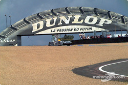 Bajo el puente Dunlop