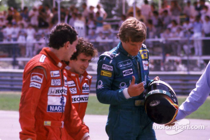 Tras la carrera: Ayrton Senna, Alain Prost y Thierry Boutsen