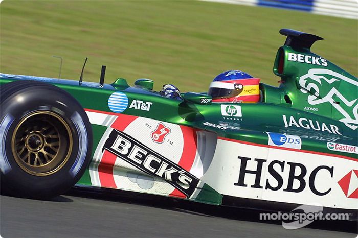 Fernando Alonso en el Jaguar