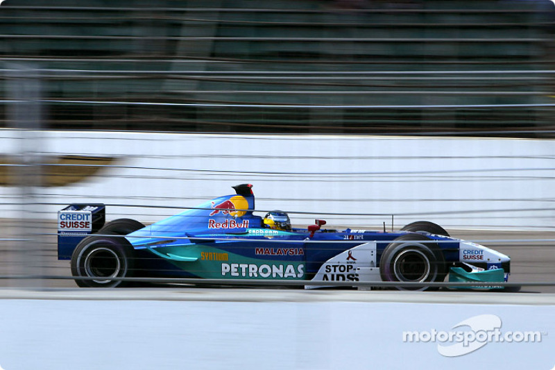 2002: Sauber-Petronas C21 (одно четвертое место, 5-е место в КК)