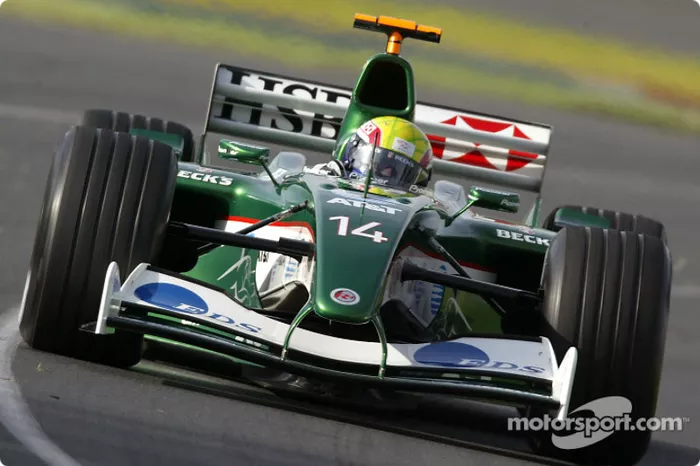 2003- Jaguar R4