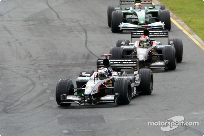 Jos Verstappen delante de Justin Wilson