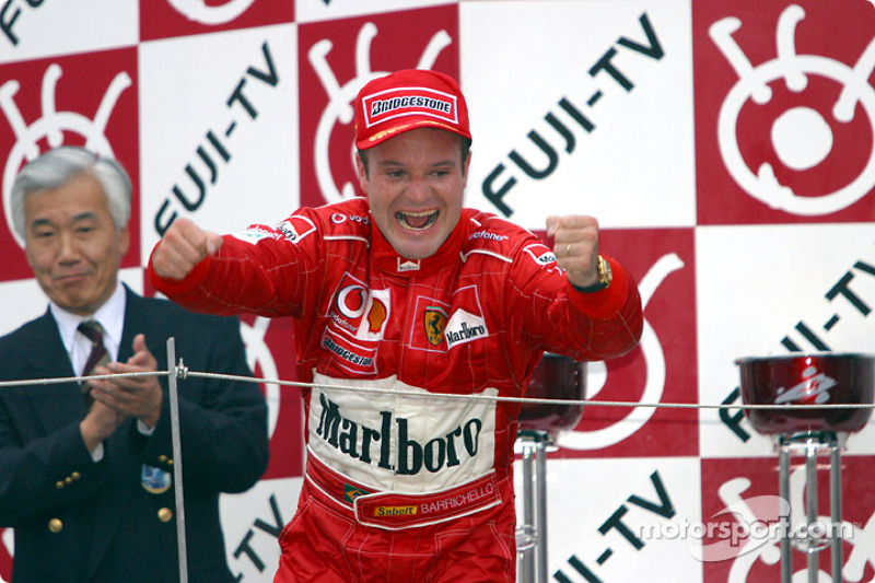 Podio: ganador de la carrera Rubens Barrichello