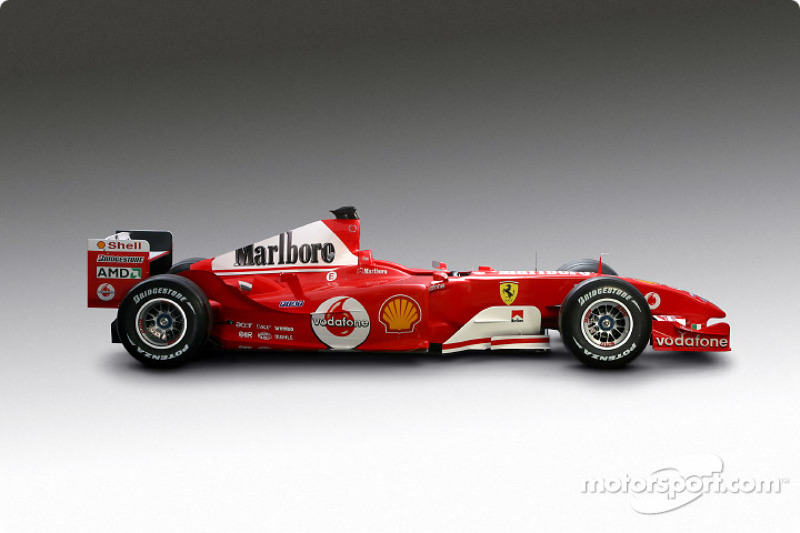 yeni Ferrari F2004