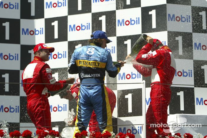 7- Fernando Alonso, 2º en el GP de Francia 2004 con Renault