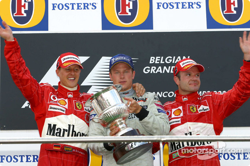 Podium : le vainqueur Kimi Raikkonen avec Michael Schumacher et Rubens Barrichello