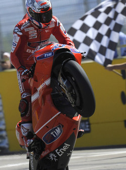 Race winnaar Casey Stoner, Ducati Marlboro Team