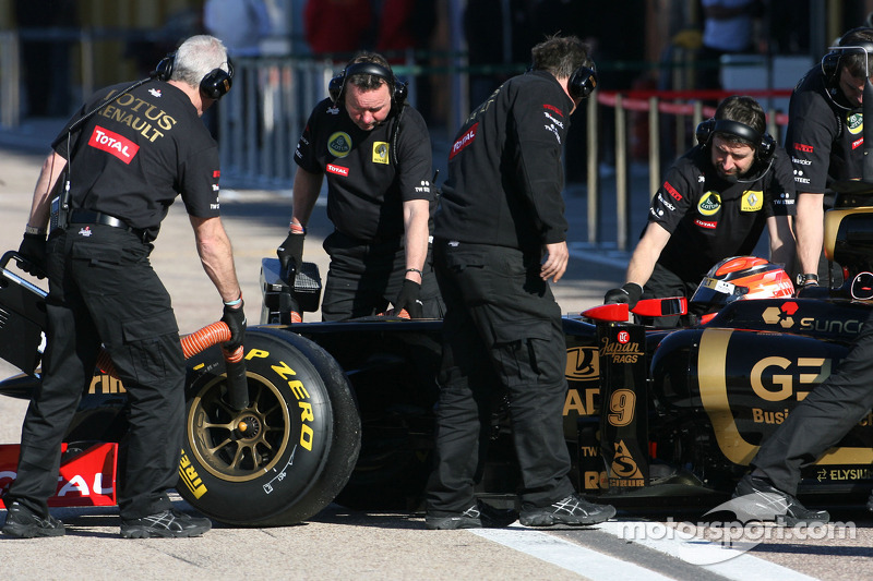 Роберт Кубіца, Lotus Renault GP, на тестах у Валенсії
