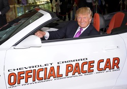 Donald Trump dans le Pace Car des 500 Miles d'Indianapolis