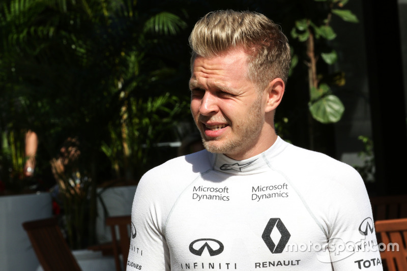 Kevin Magnussen, Renault Sport F1 Team