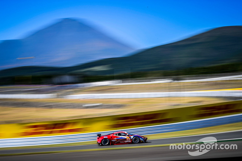 2. LMGTE Am: #83 Ferrari 458 Italia: Francois Perrodo, Emmanuel Collard, Rui Aguas