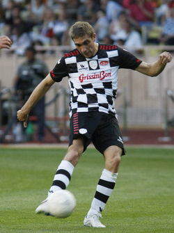 Виталий Петров, Lotus Renault GP