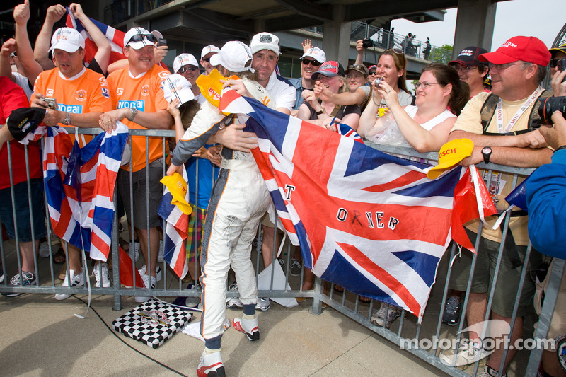 2011: Wheldon met de Britse fans