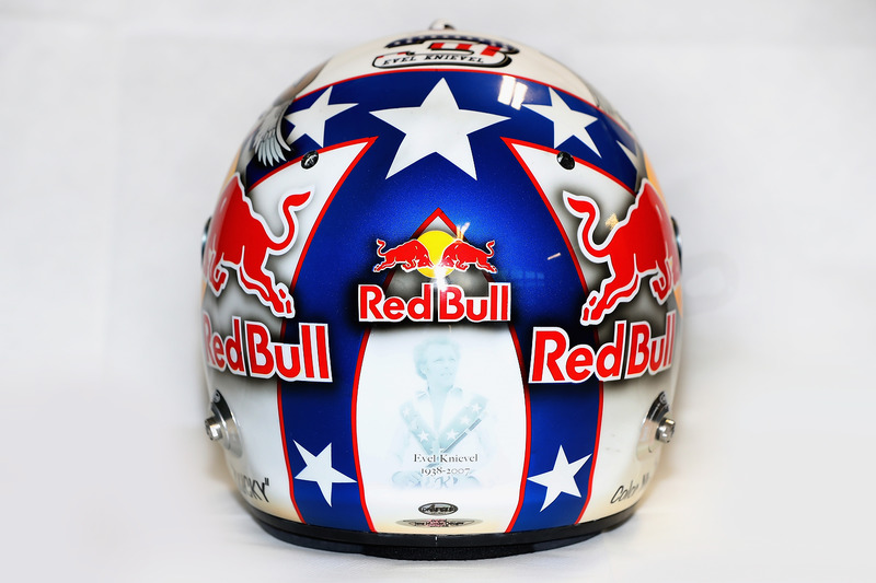 El casco edición especial inspirado en Evel Knievel que utilizará Daniel Ricciardo, Red Bull Racing