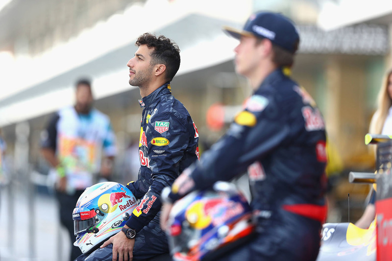 Даніель Ріккардо, Red Bull Racing на груповому фото команди