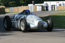 Hans-Joachim Stuck, Auto Union Type D
