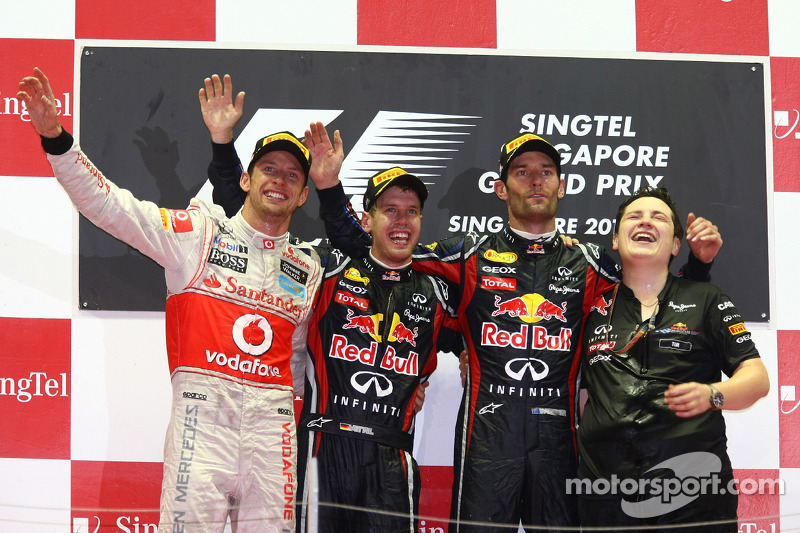 Podium: race winner Sebastian Vettel, Red Bull Racing, second place Jenson Button, McLaren Mercedes,