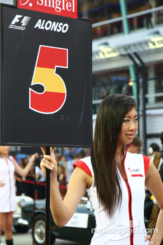 Grid girl