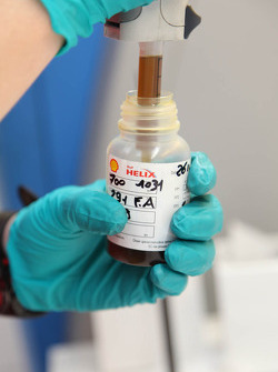 Shell, Öl- und Benzin-Test-Set