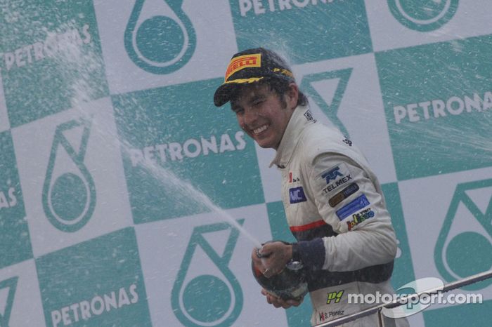 Podio: segundo lugar Sergio Pérez, Sauber F1