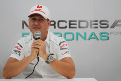 Michael Schumacher verkündet seinen Rücktritt